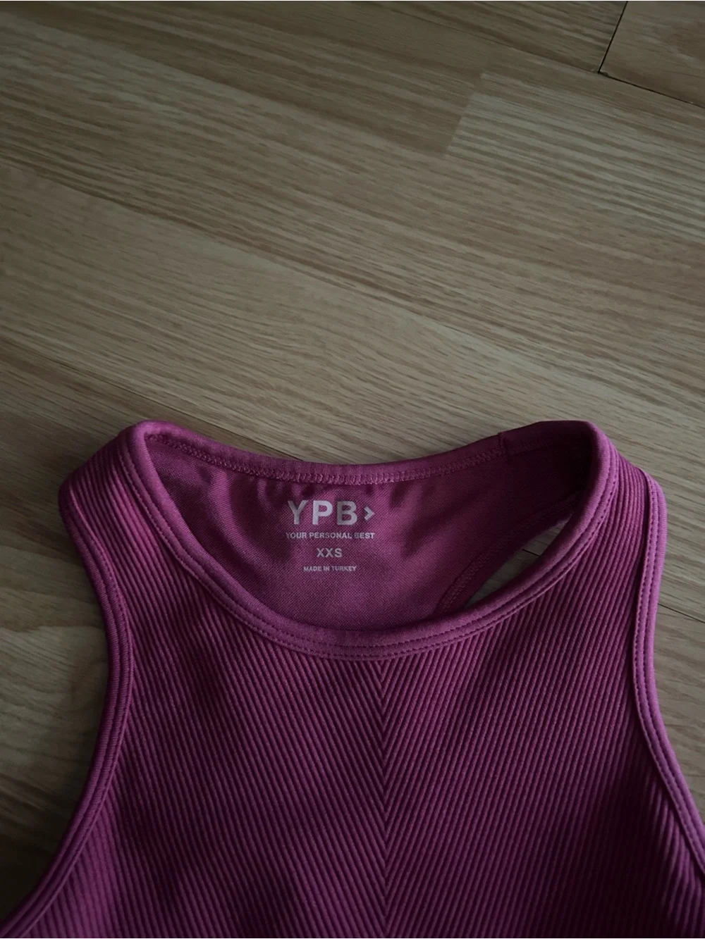 YPB Abercrombie Magenta Ribbed Seamless Tank XXS - Picture 2 of 5